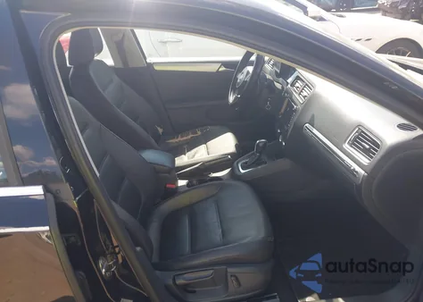 2013 Volkswagen Jetta 2.5L Se from USA, damaged, VIN 3VWDP7AJXDM419681